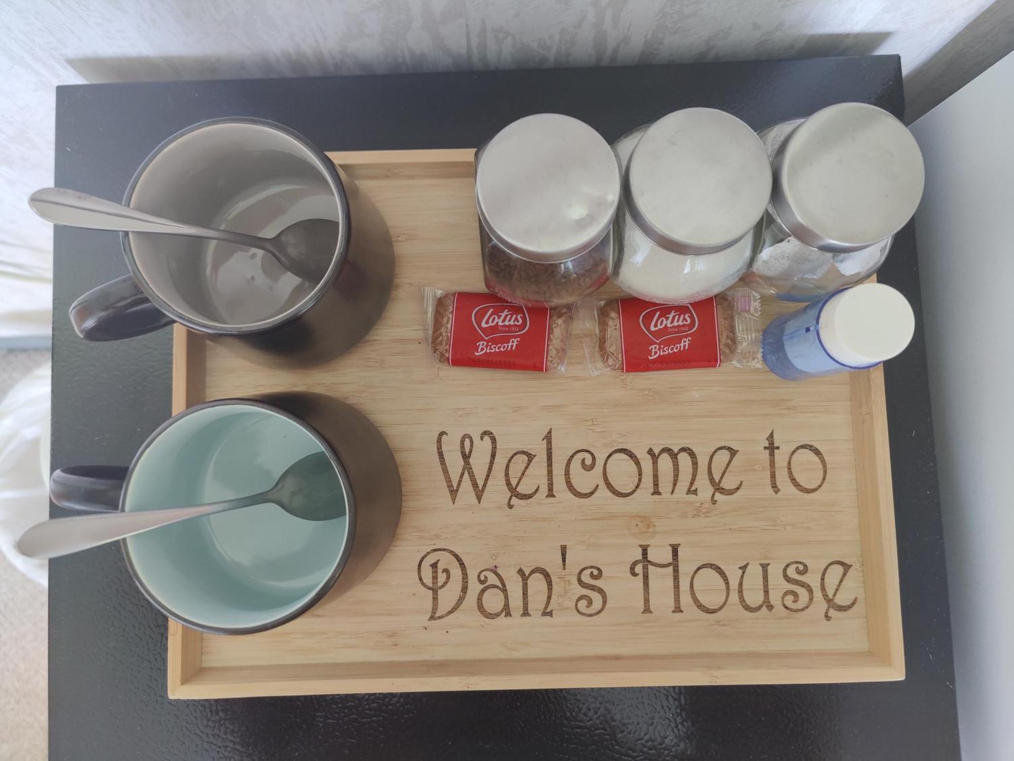 Dan'S House Apartment Manchester Bagian luar foto